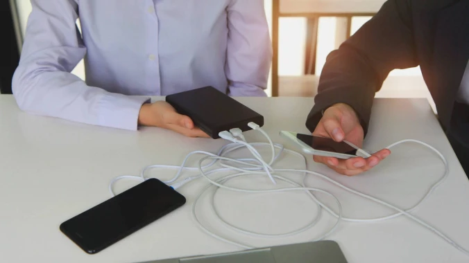 Powerbank promozionali stampati con logo aziendale come soluzione promozionale moderna
