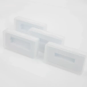 Scatola di plastica per memory stick