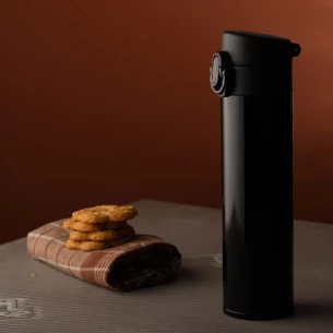 Tazza isotermica Moline da 350 ml - Nero