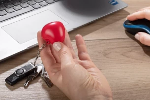 Portachiavi antistress LOVE - Rosso